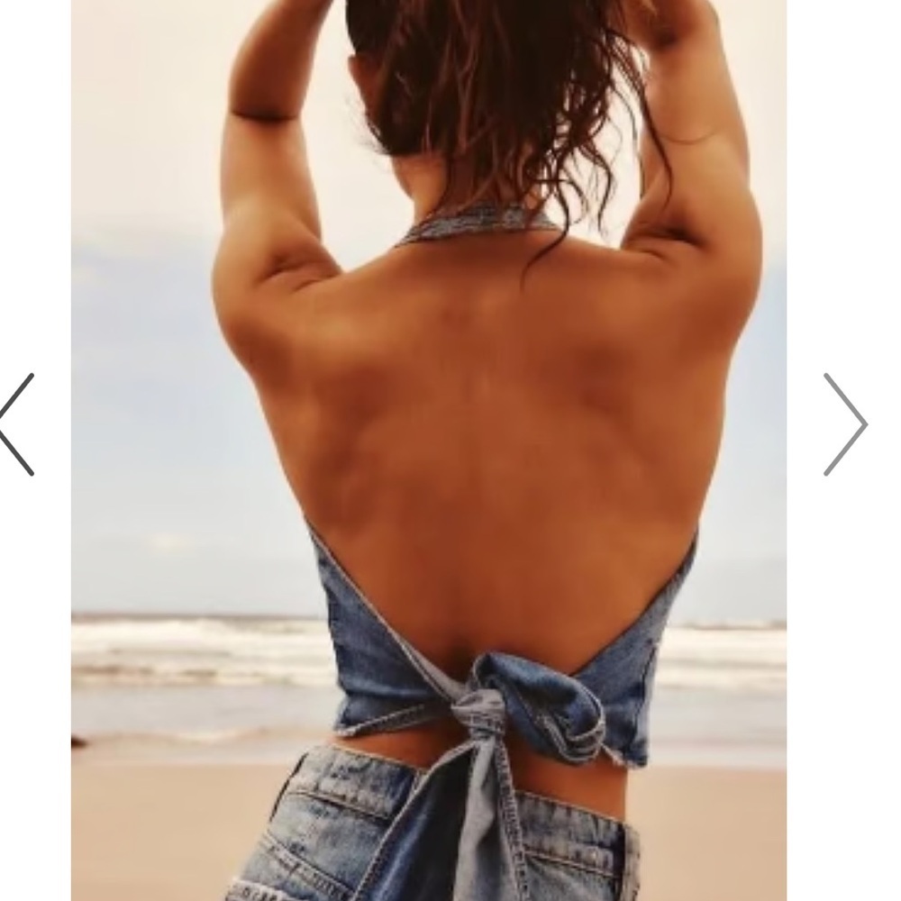 NEW ZARA Denim Halter Wrap Crop Top size S 
🚨PRICE FIRM